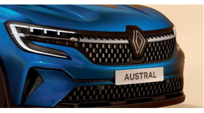 Renault AUSTRAL April 2023 onwards Light grey front upper grille inserts