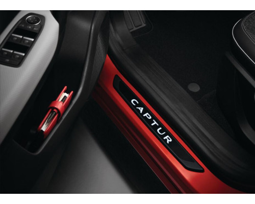 Renault CAPTUR March 2020-September 2023 illuminated door sills 