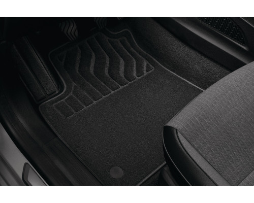 Renault CLIO October 2019 onwards premium textile floor carpets