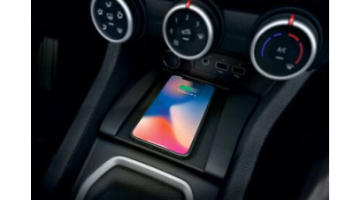 Renault CLIO October 2019 onwards Inductive smartphone charger 