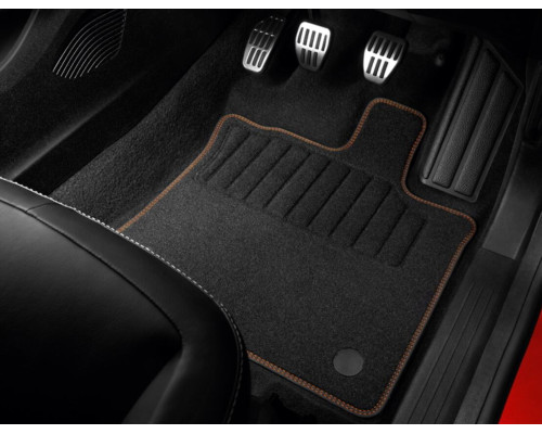 Renault CAPTUR March 2020-September 2023 Premium textile floor mat - Orange custom pack 