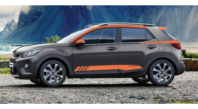 Kia Stonic 2021 onwards Body decals, dynamic blade, tan orange