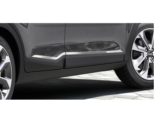 Kia Stonic 2022 onwards Side trim lines, chrome optic