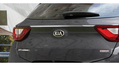 Kia Stonic 2018-2020 Tailgate trim line, chrome optic