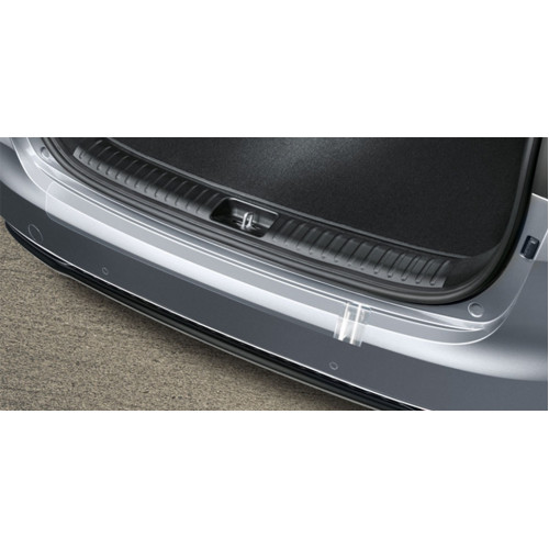 Rear bumper protection foil, transparent