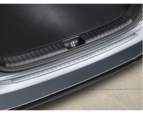 Kia Ceed 2022 onwards Rear bumper trim line, brushed